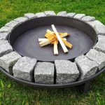 Ø topeniště 500 mm, celkový Ø 730 mm, tl. materiálu 3 mm, 4.850 Kč. Cena bez kostek.